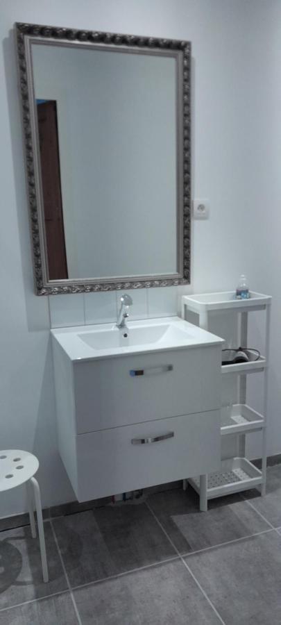 Bed and Breakfast Sur La Bonnefooi Prades-sur-Vernazobre Esterno foto