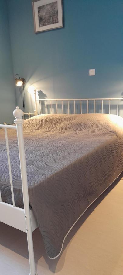 Bed and Breakfast Sur La Bonnefooi Prades-sur-Vernazobre Esterno foto