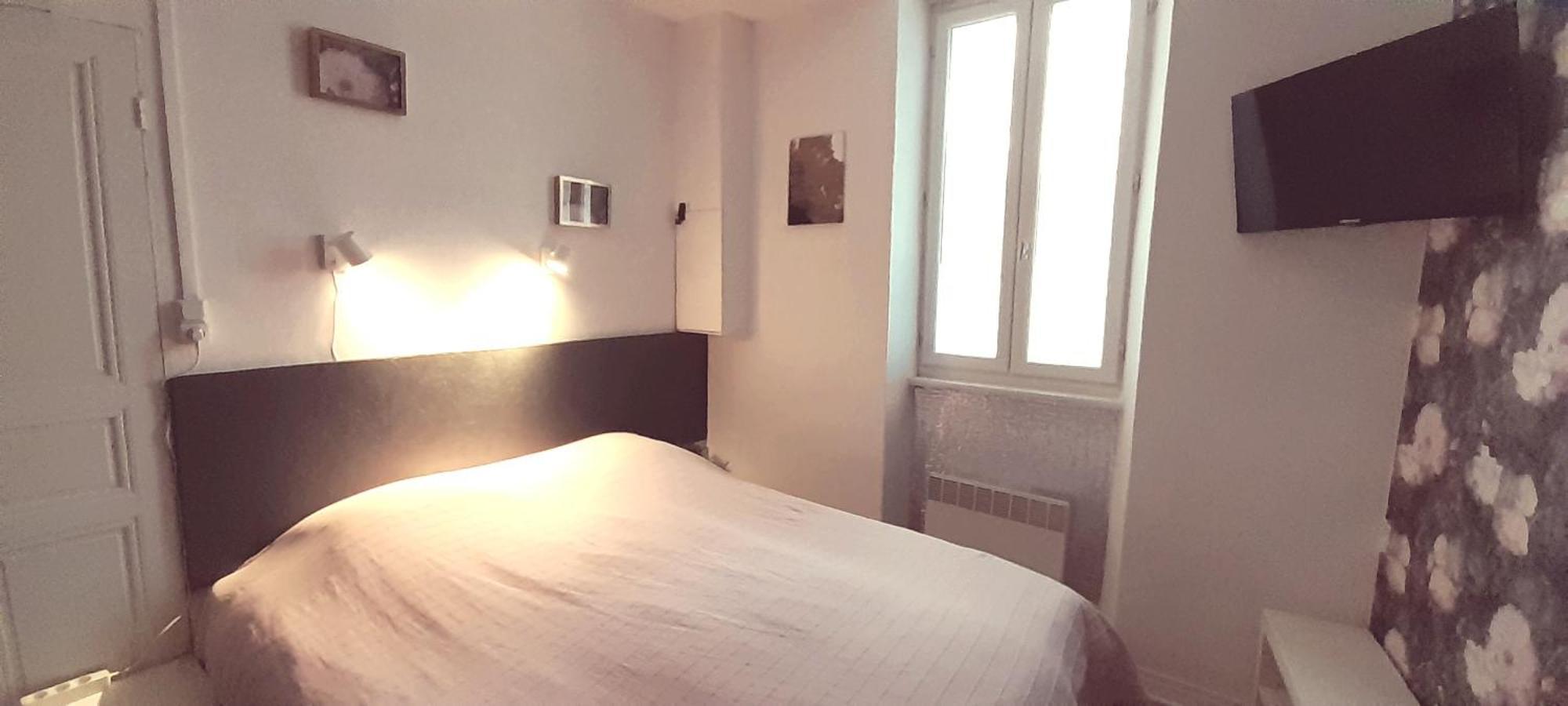 Bed and Breakfast Sur La Bonnefooi Prades-sur-Vernazobre Esterno foto