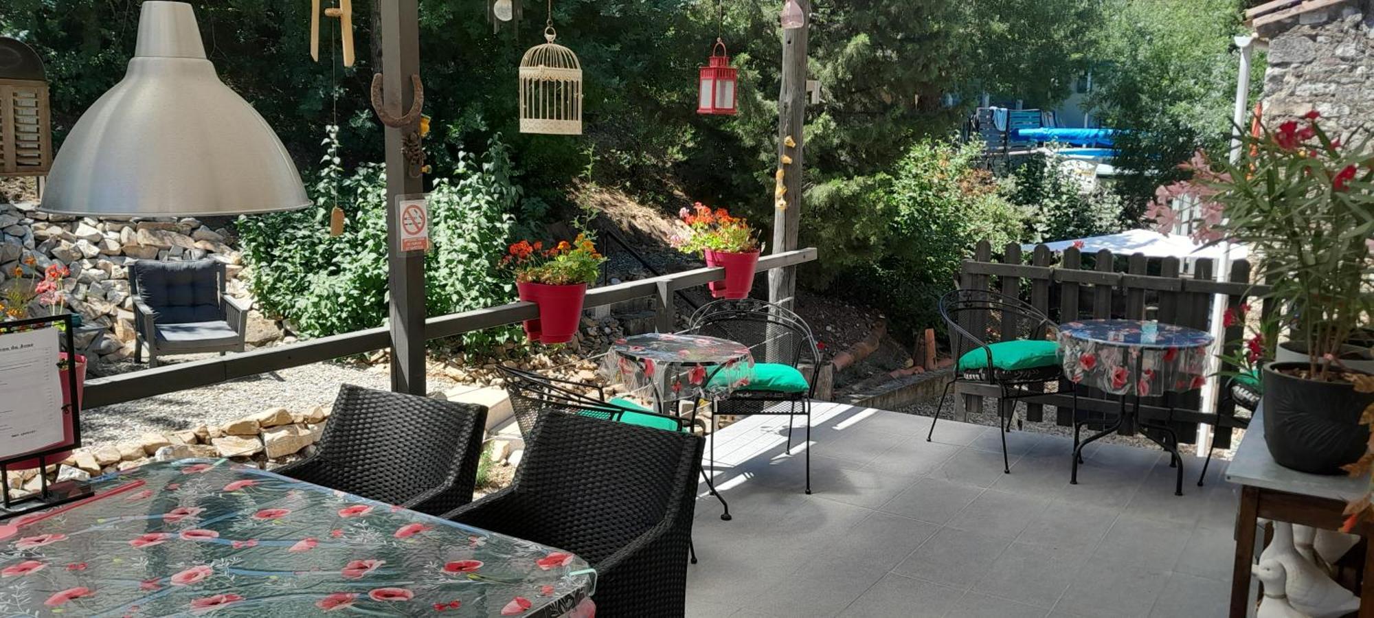 Bed and Breakfast Sur La Bonnefooi Prades-sur-Vernazobre Esterno foto